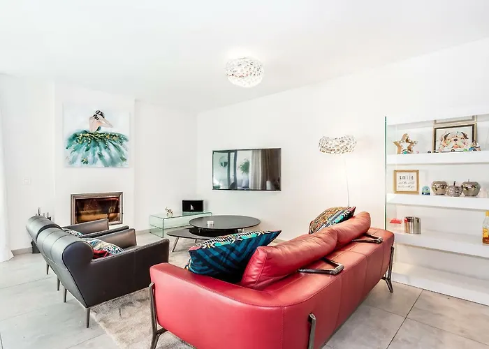 Apartment By Riva - Stylish 2 Bedroom Luxury In Naranjos Puerto Banus Marbella