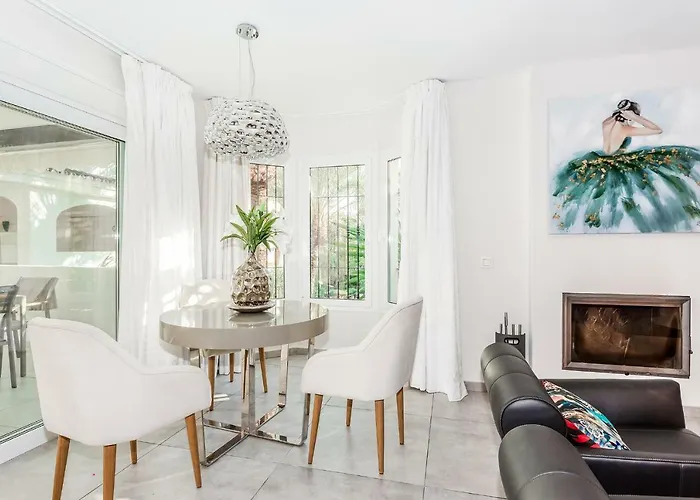 By Riva - Stylish 2 Bedroom Luxury In Naranjos Puerto Banus Marbella